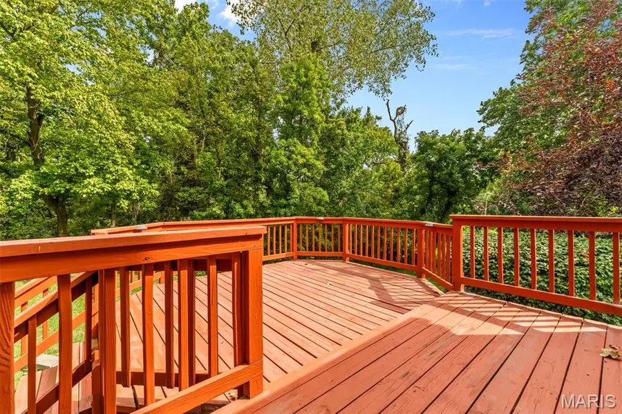 13027 King Arthur Spur, Saint Louis, MO 63146 - #2
