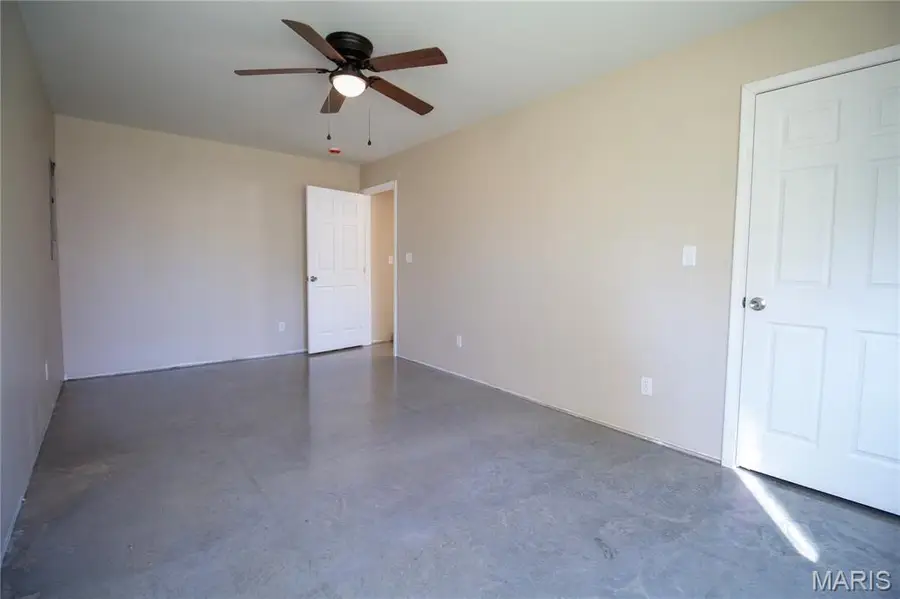 1410 N Clark Street, Mexico, MO 65265 - #2