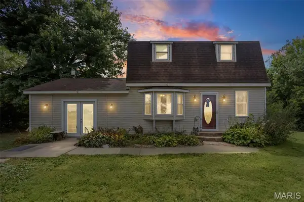 25833 Joe Knight Road, Dow, IL 62022