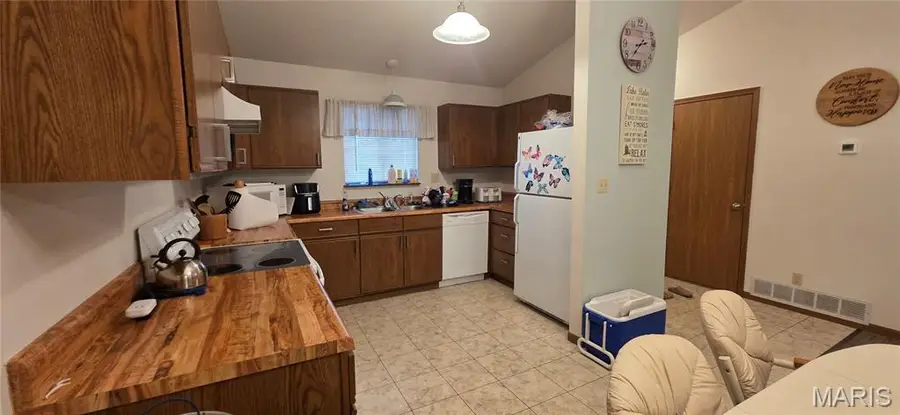 18976 Pine Lake Road #D10, Monroe City, MO 63456 - #3