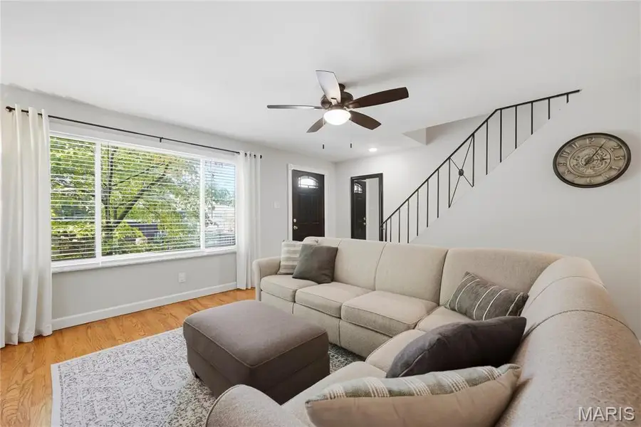 5326 Odell Street, Saint Louis, MO 63139 - #2