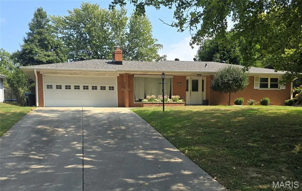 3820 Tanbark Drive, Swansea, IL 62226 - #1