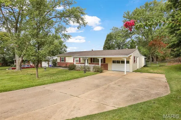 257 Joyce Court, Ballwin, MO 63021