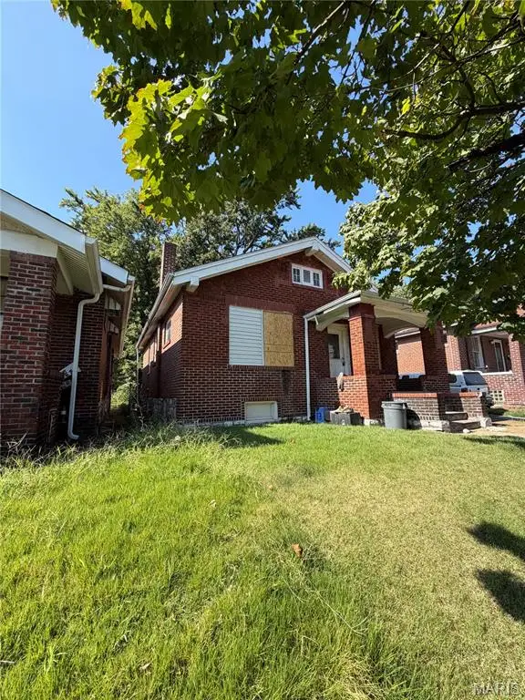 4824 Margaretta Avenue, Saint Louis, MO 63115 - #2