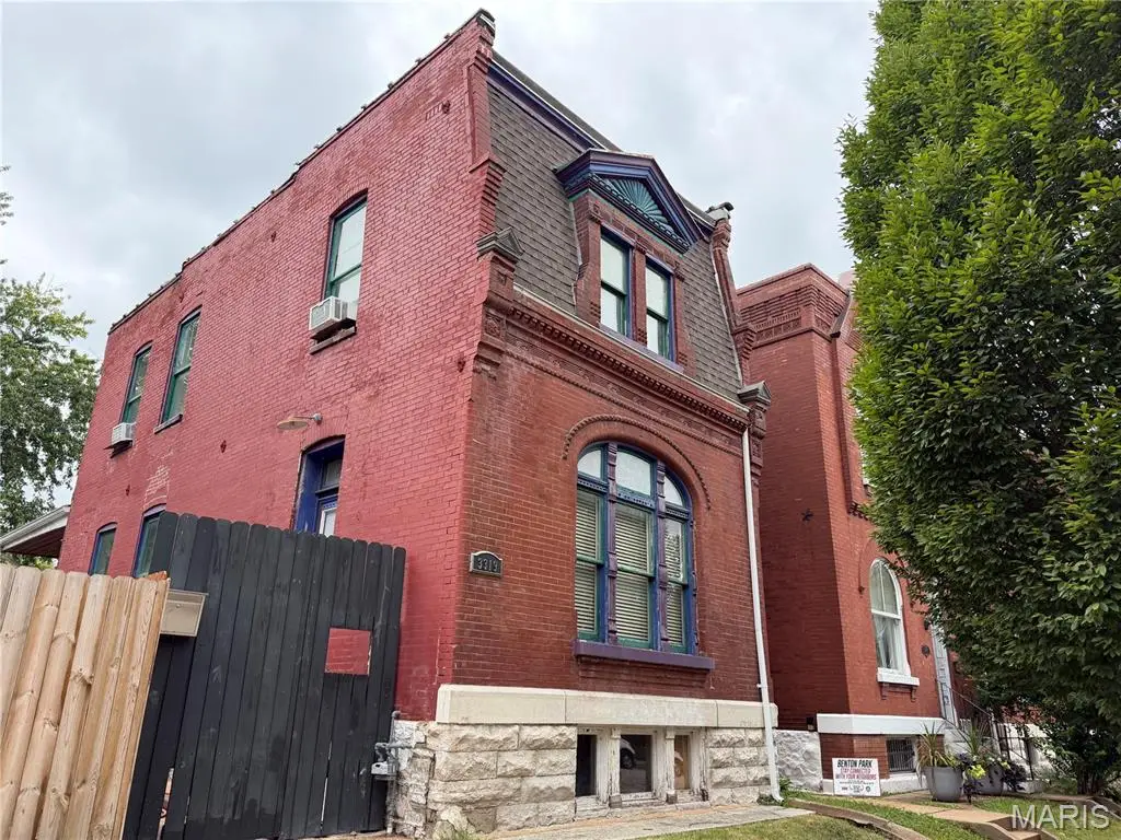 3319 Wisconsin Avenue, Saint Louis, MO 63118 - #1