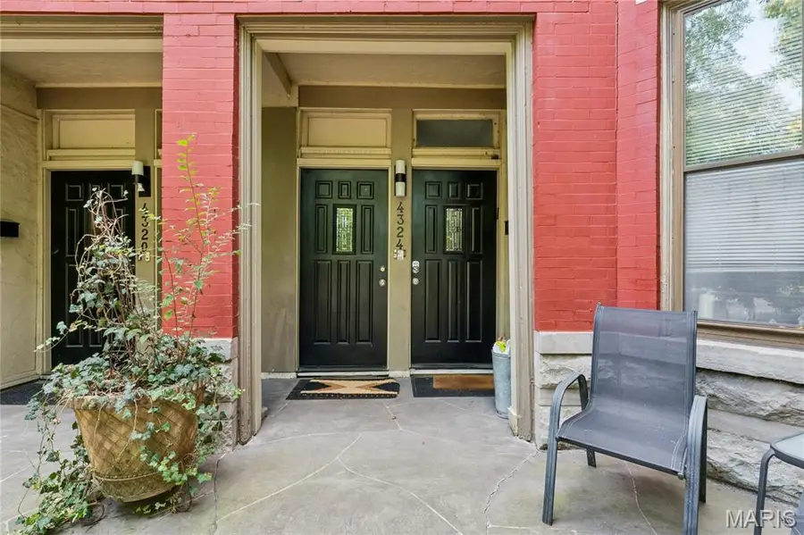 4324 W Pine Boulevard #A, Saint Louis, MO 63108 - #3