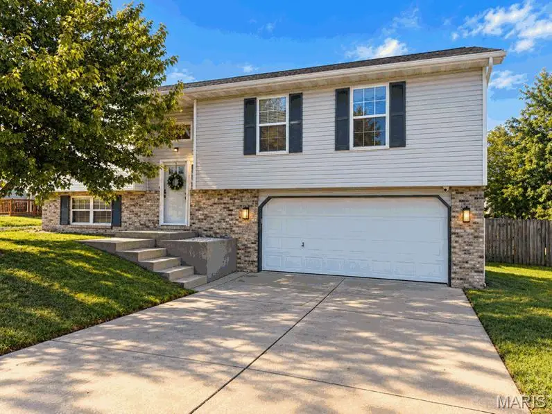 17 Arbor Springs, Troy, IL 62294 - #1