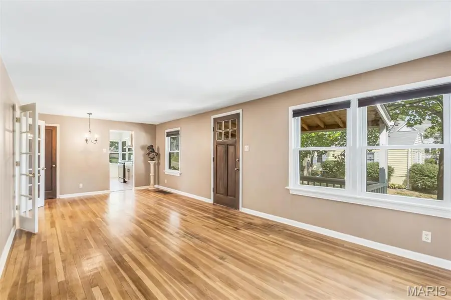 836 Evans Avenue, Kirkwood, MO 63122 - #3