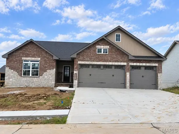 1839 Robins Mill Court, Maryville, IL 62062