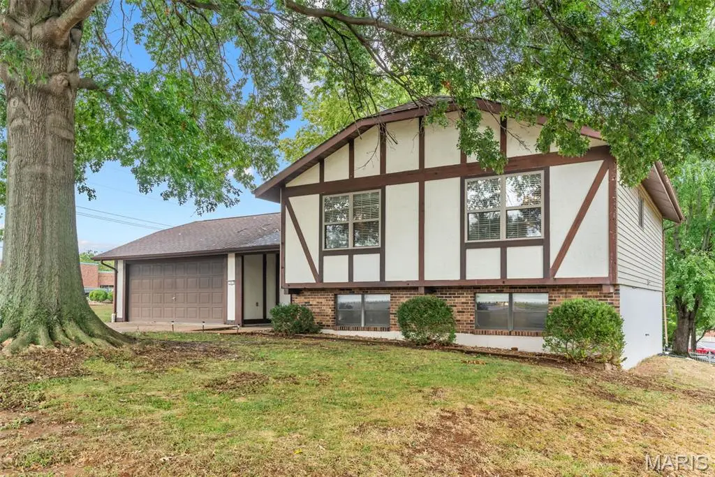 1 Buckingham Drive, Washington, MO 63090 - #1