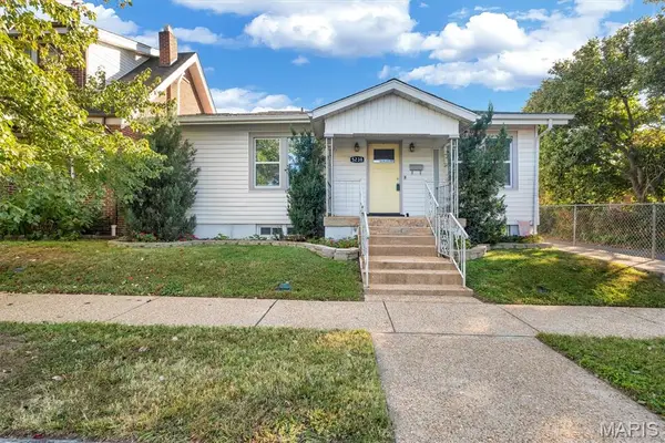 5238 Schollmeyer Avenue, St Louis, MO 63109