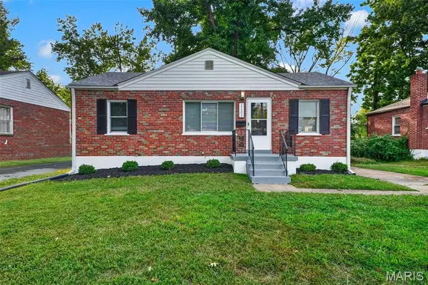 1131 Mount Olive Avenue, St Louis, MO 63130