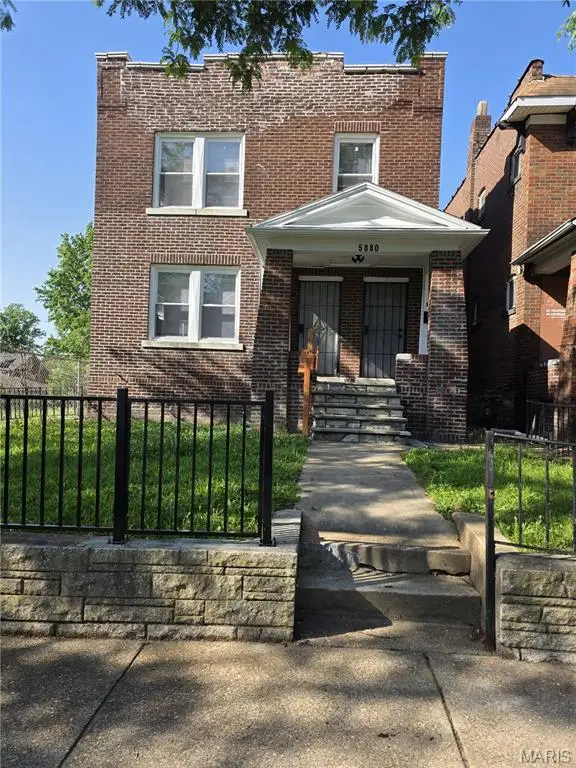 5880 Kennerly Avenue #A, Saint Louis, MO 63112 - #1