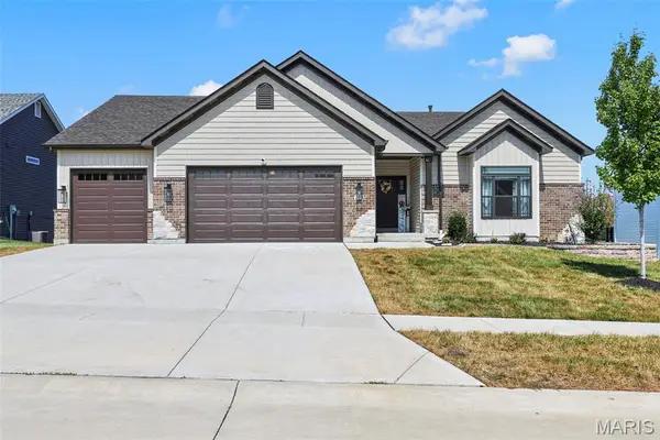293 Laurens Spring Court, Lake St Louis, MO 63367