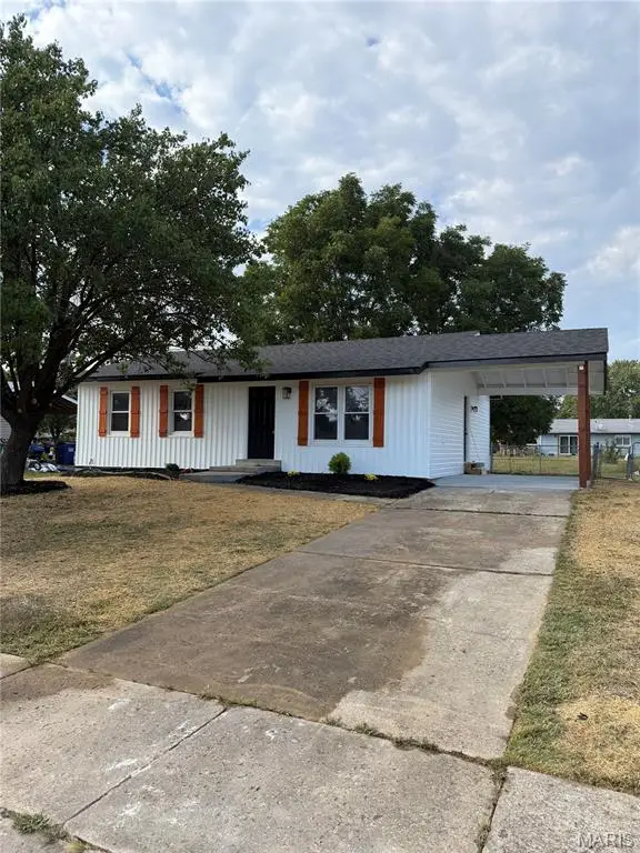 Address Withheld By Seller, Warrenton, MO 63383