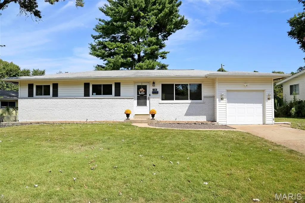 1395 Ensenada Drive, Florissant, MO 63031 - #1
