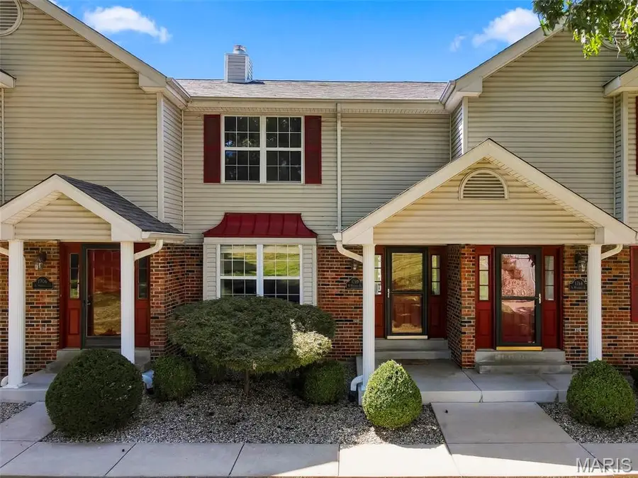 1710 N Wisteria Drive #2, Saint Charles, MO 63303 - #2