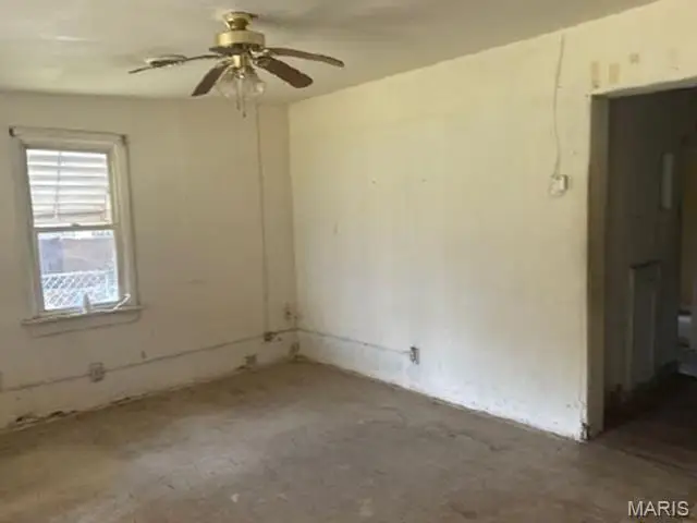 9501 Kirchner Avenue, Saint Louis, MO 63125 - #3