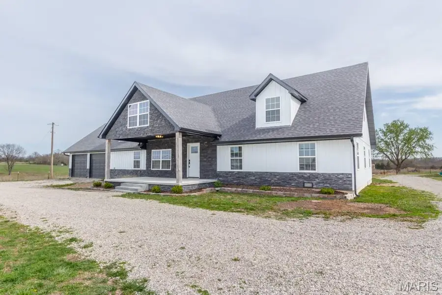 24111 Evanston Road, Lebanon, MO 65536 - #3