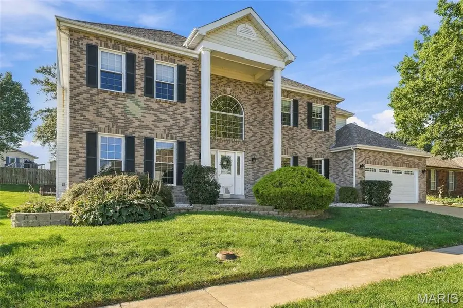 2775 Towne Oaks Drive, Saint Louis, MO 63129 - #2