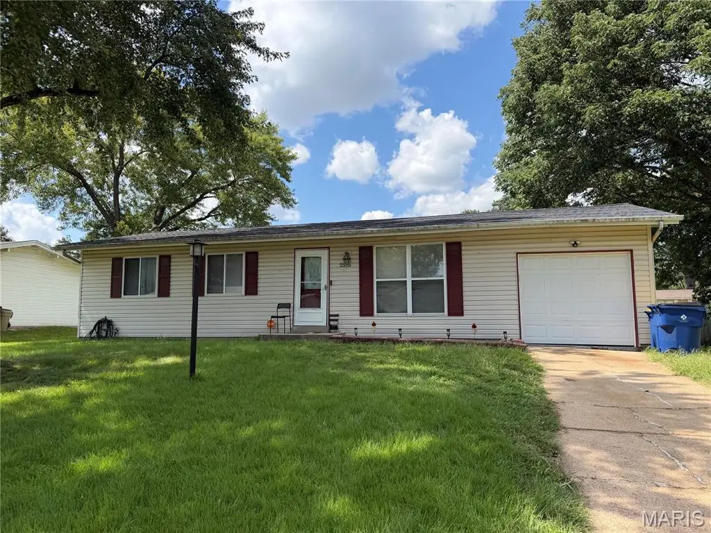 2575 Valley Brook Drive, Florissant, MO 63031 - #1