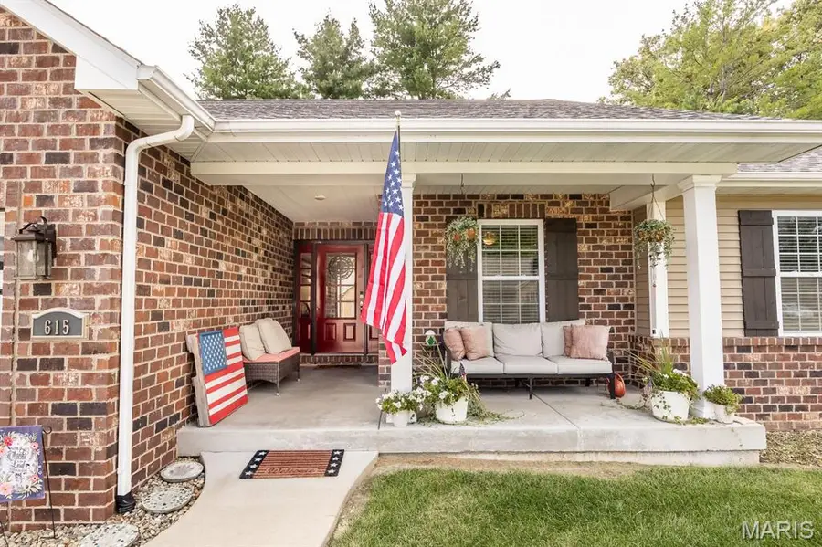 615 Wheatfield Road, O Fallon, IL 62269 - #2