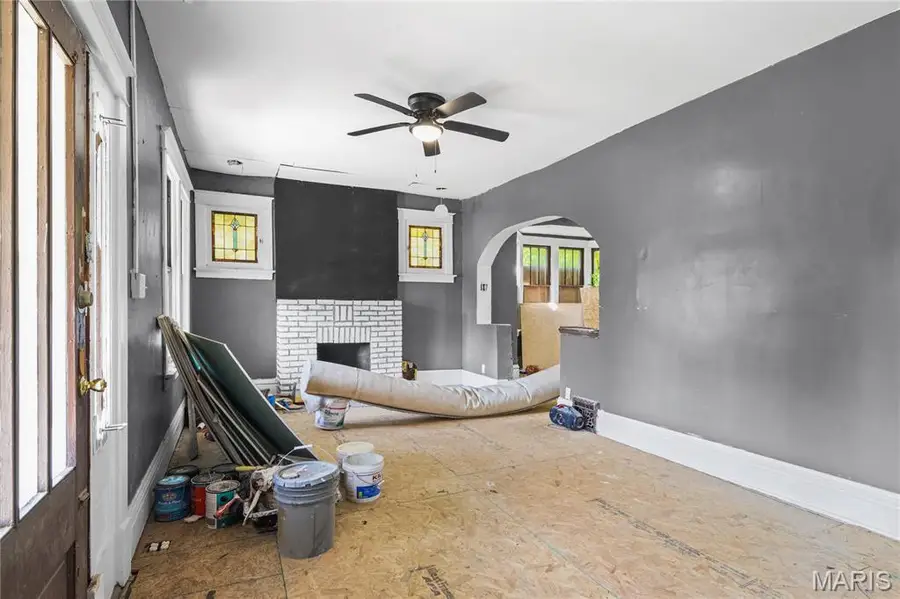 1207 Iona Avenue, Saint Louis, MO 63133 - #3