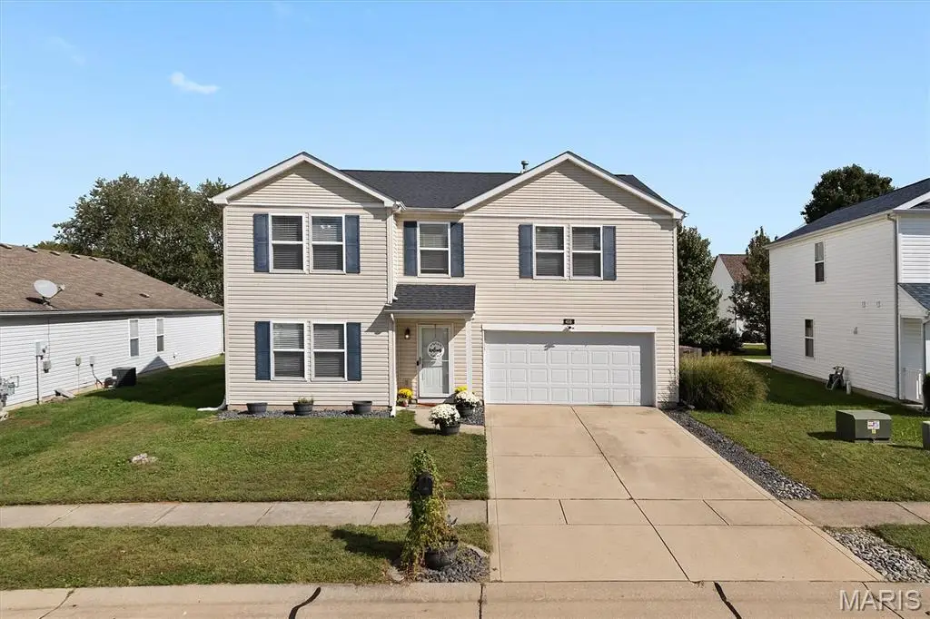 455 Falling Leaf Way, Mascoutah, IL 62258 - #1