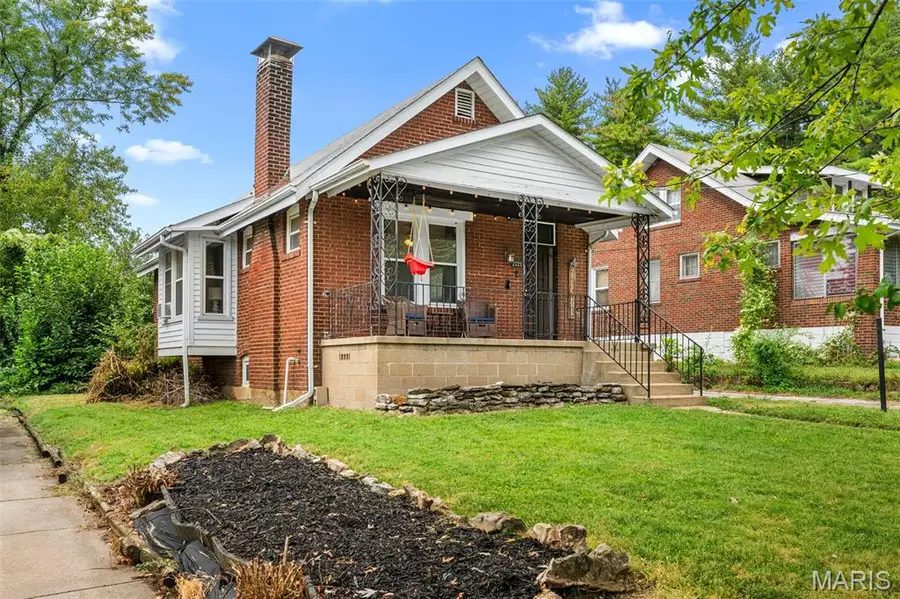 2721 W Tennyson Avenue, Overland, MO 63114 - #2