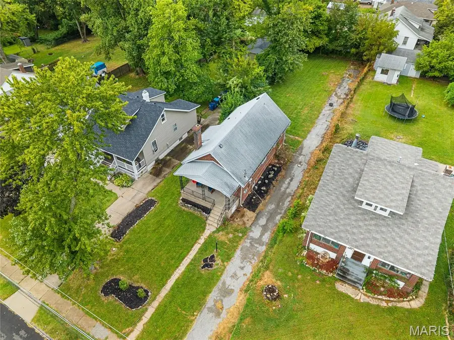 2721 W Tennyson Avenue, Overland, MO 63114 - #3