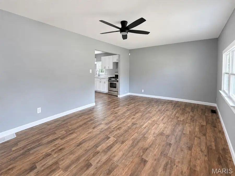 114 Saint Paul Drive, Cahokia, IL 62206 - #3
