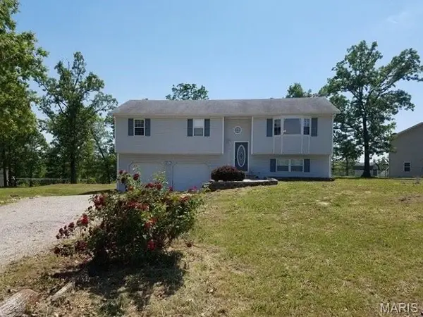 15370 Top Drive, St Robert, MO 65584