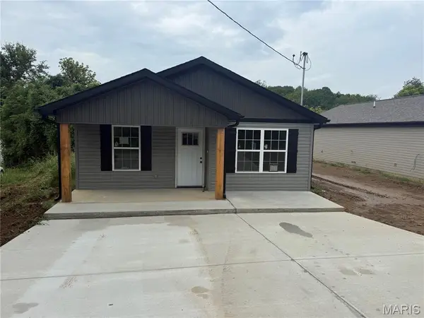 1436 N Spanish Street, Cape Girardeau, MO 63701