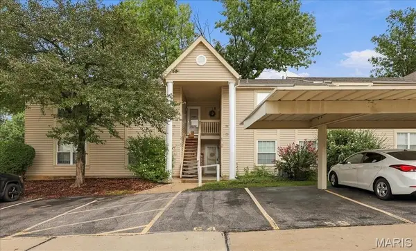 60 Sugar Ridge Court #6, St Peters, MO 63376