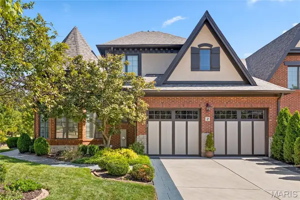 2 Upper Conway Lane, Chesterfield, MO 63017