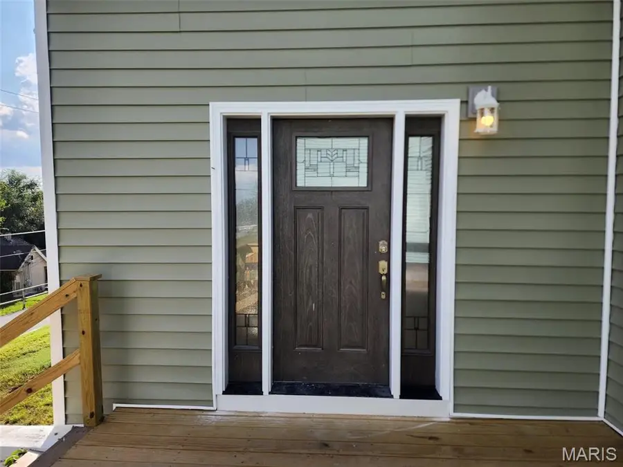 1716 Grace Street, Hannibal, MO 63401 - #3