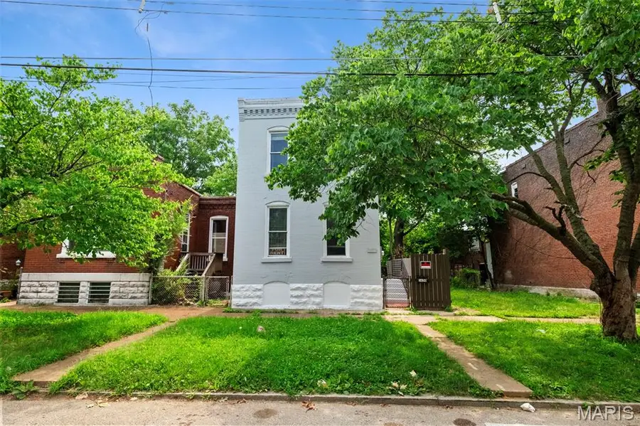3650 Salena Street, Saint Louis, MO 63118 - #2