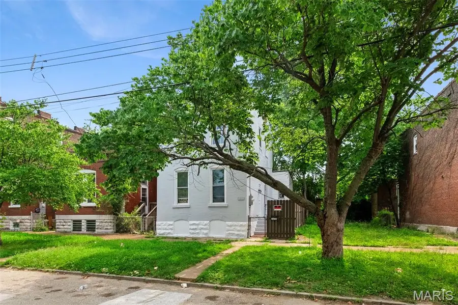 3650 Salena Street, Saint Louis, MO 63118 - #3