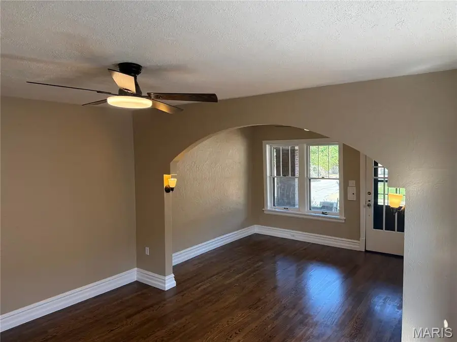 2001 Prather Avenue, Saint Louis, MO 63139 - #2
