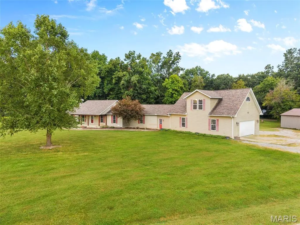 6289 Oak Creek Trail, Mount Olive, IL 62069 - #1