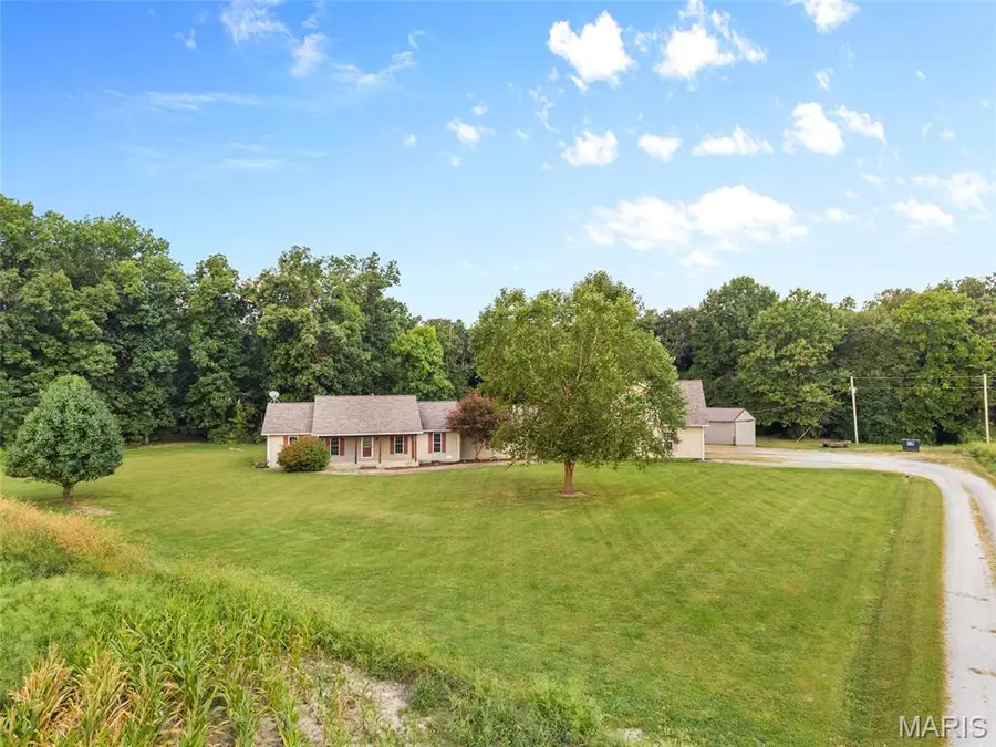 6289 Oak Creek Trail, Mount Olive, IL 62069 - #3