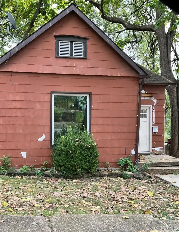 605 N 3rd Street, De Soto, MO 63020