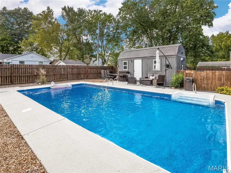 2980 Poplar St, Highland, IL 62249 - #2
