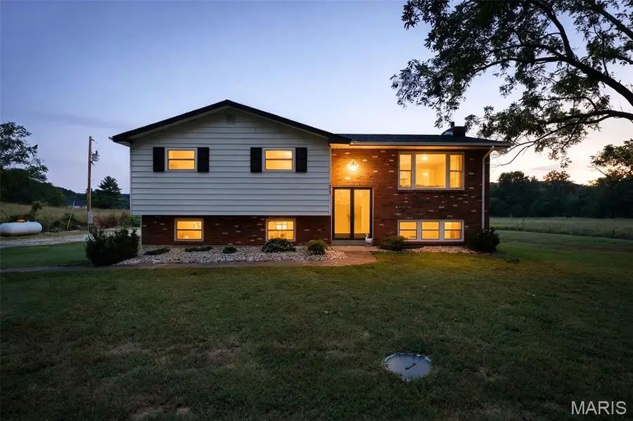 10562 Misplay Road, Bloomsdale, MO 63627 - #2