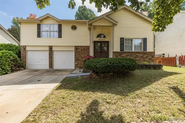 3750 Lemay Woods Drive, St Louis, MO 63129