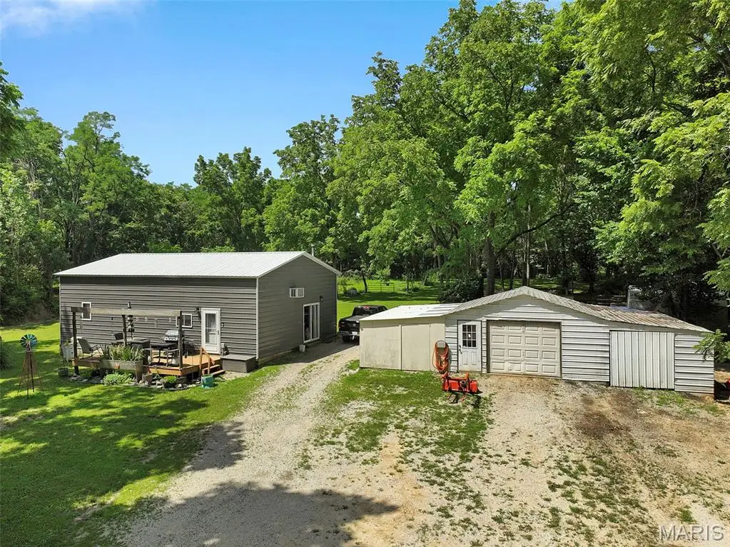 613 22nd Street, Hillsboro, IL 62049 - #1
