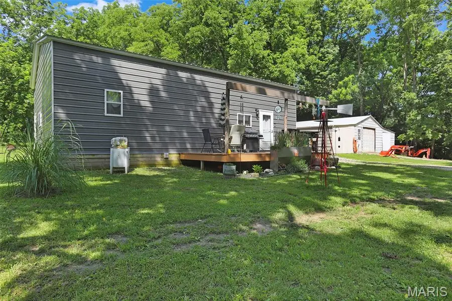 613 22nd Street, Hillsboro, IL 62049 - #3