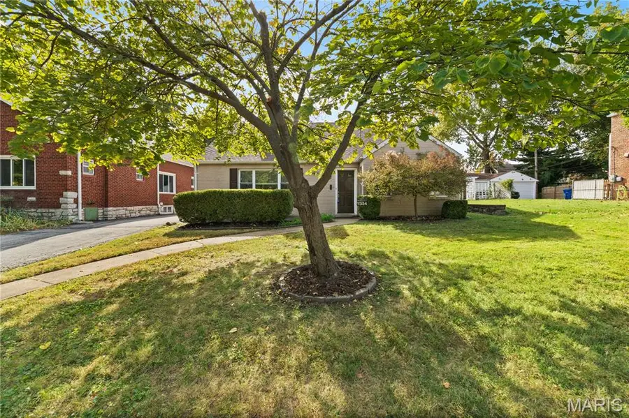 7324 Ahern Avenue, Saint Louis, MO 63130 - #2