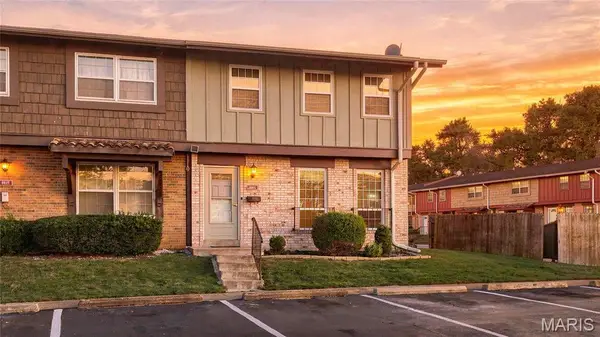 8813 Santa Bella Drive, Hazelwood, MO 63042