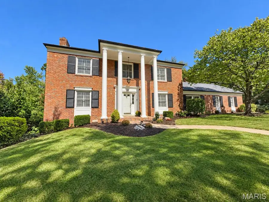 13 Deer Creek Woods, Ladue, MO 63124 - #2